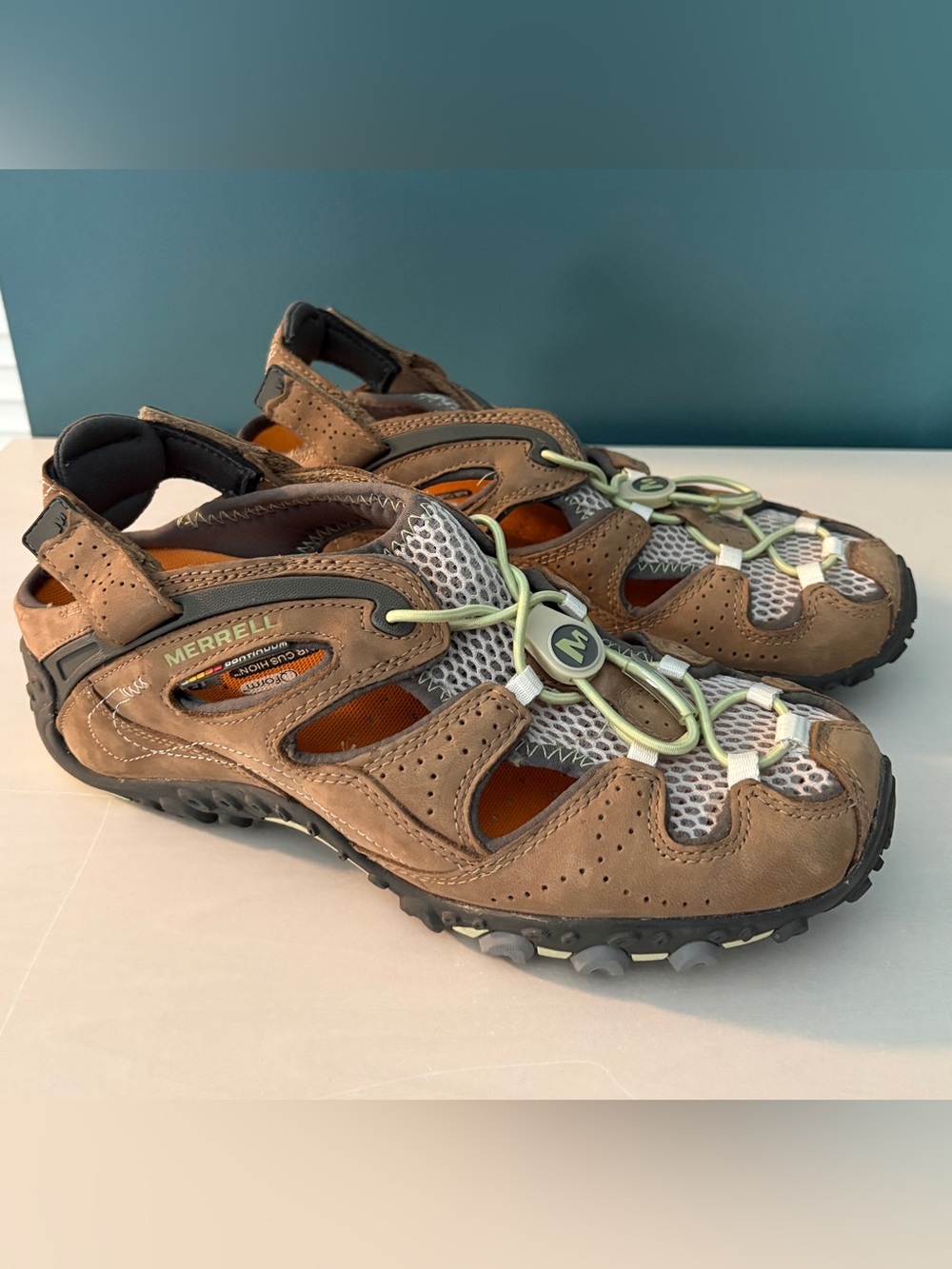 Merrell Women’s Chameleon Arc Web Sandal Tan/Lime Size 8